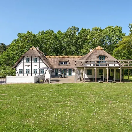 Holiday home Sirkku - 320m From The Sea In Funen By Interhome